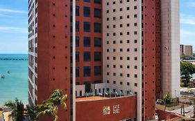 Iate Plaza Flat 613